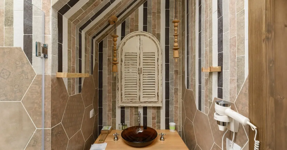Les meilleurs types de pose pour le carrelage mural