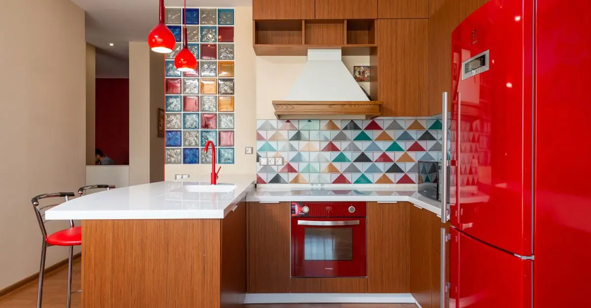 Carrelage et petits espaces : optimiser votre intérieur